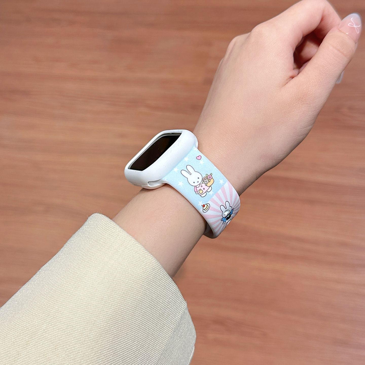 Dopamine Color Miffy Silicone  - đánh giá và giá Apple Watch Band